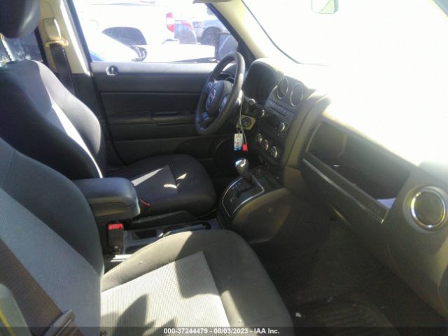 1C4NJPBBXED531670 Jeep Patriot Sport