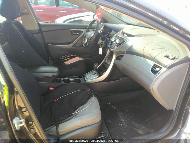 2013 HYUNDAI ELANTRA GLS VIN: 5NPDH4AE2DH393908