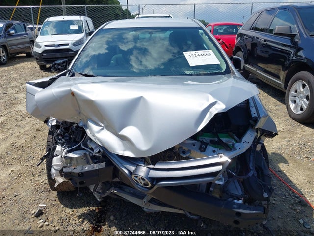 Toyota Corolla Le Plus 2015 2T1BURHEXFC263080 Image 6