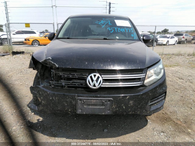 WVGBV7AX1HK052182 Volkswagen TIGUAN