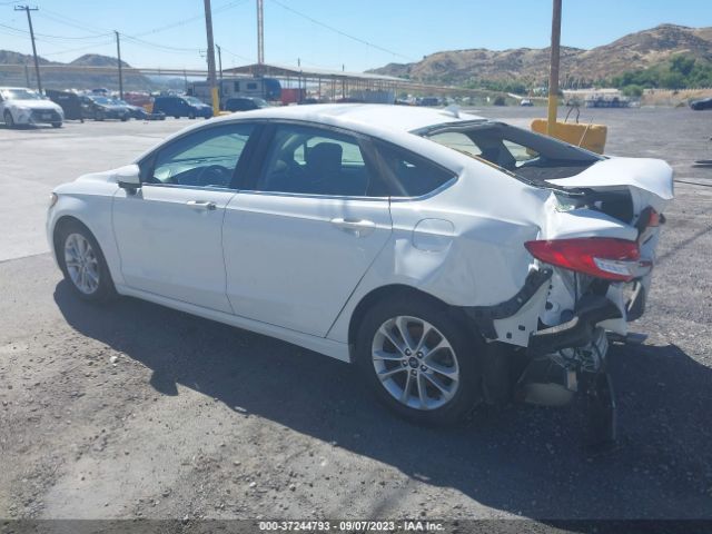 3FA6P0HD4KR276557 Ford FUSION SE