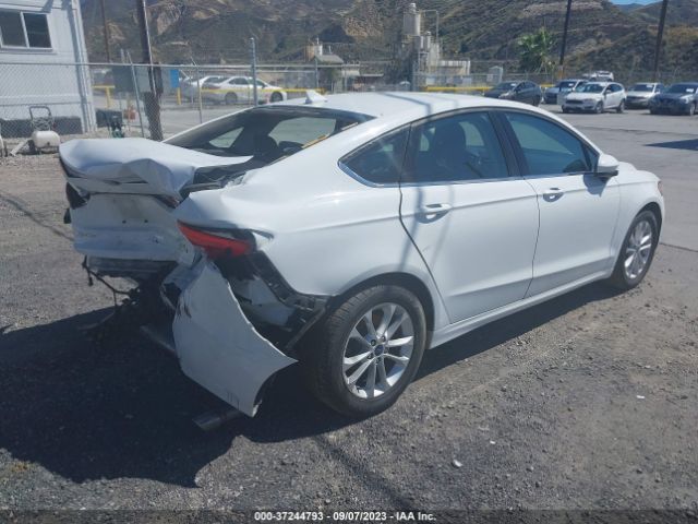 3FA6P0HD4KR276557 Ford FUSION SE