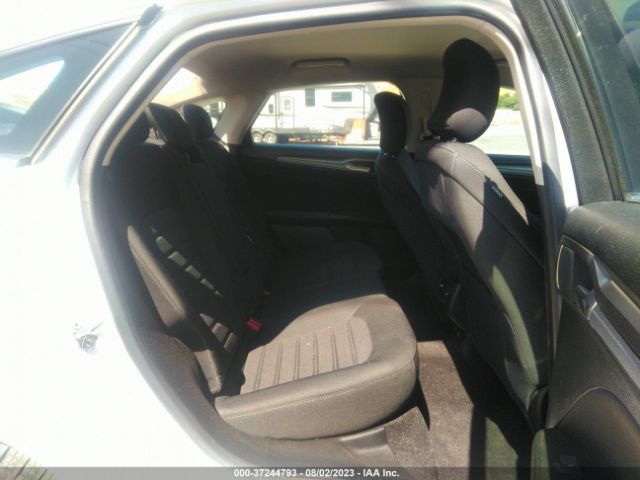 3FA6P0HD4KR276557 Ford FUSION SE