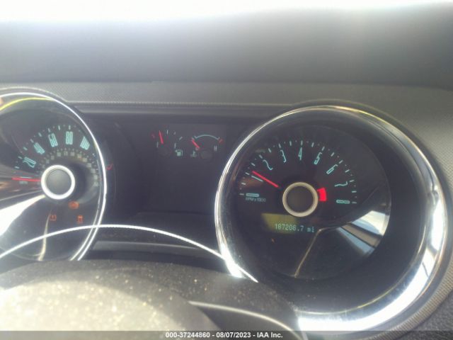 1ZVBP8AM3E5208689 Ford Mustang V6