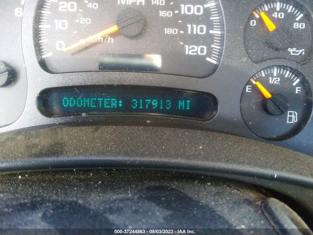 2005 CHEVROLET SILVERADO 1500 LS VIN: 2GCEC13T751337902