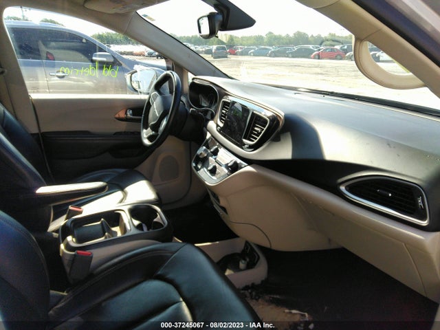 2C4RC1BG3HR539860 Chrysler Pacifica Touring-l
