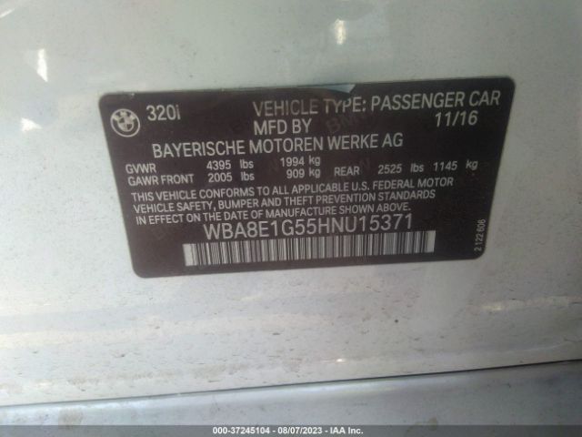 WBA8E1G55HNU15371 BMW 3 Series 320i