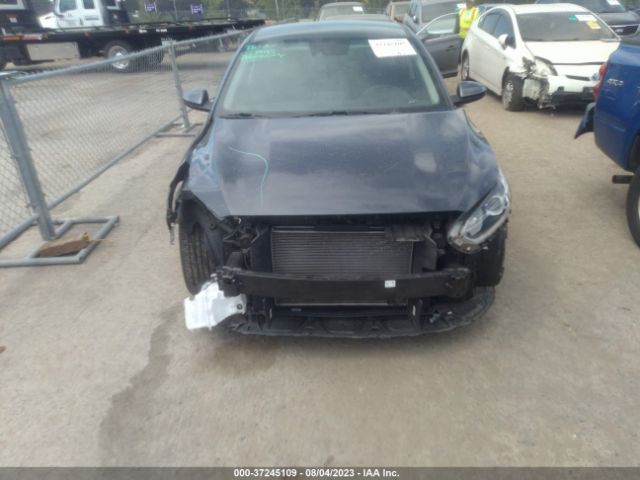3KPF24AD1ME355060 KIA Forte Lxs