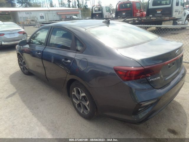 3KPF24AD1ME355060 KIA Forte Lxs