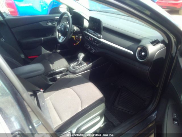 3KPF24AD1ME355060 KIA Forte Lxs