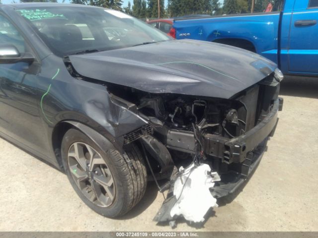 3KPF24AD1ME355060 KIA Forte Lxs