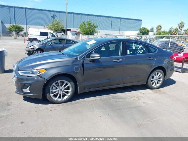 3FA6P0SU1KR178014 Ford Fusion Energi Titanium