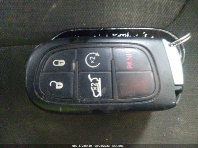 1C4PJMCS4GW242443 Jeep Cherokee Latitude