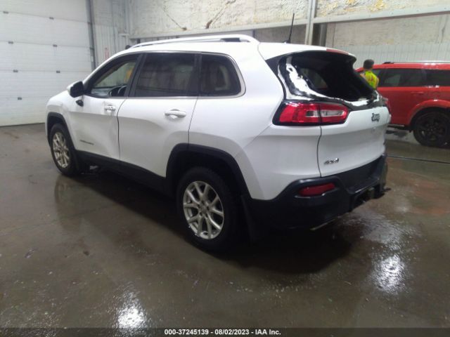 1C4PJMCS4GW242443 Jeep Cherokee Latitude