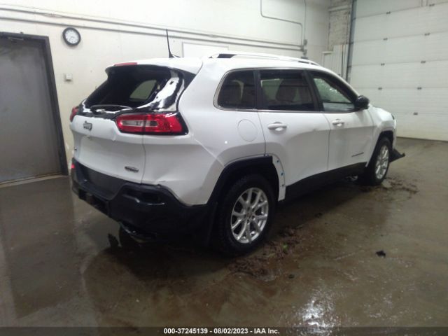 1C4PJMCS4GW242443 Jeep Cherokee Latitude
