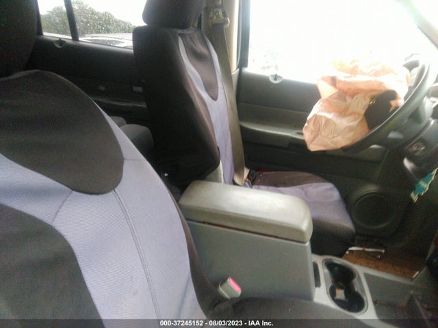 2005 DODGE DURANGO SLT VIN: 1D8HD48D35F596183