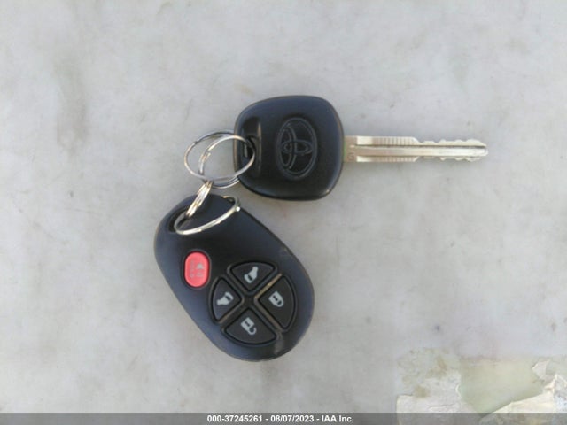 Toyota SIENNA LE 2014 5TDKK3DC3ES447662 Image 11