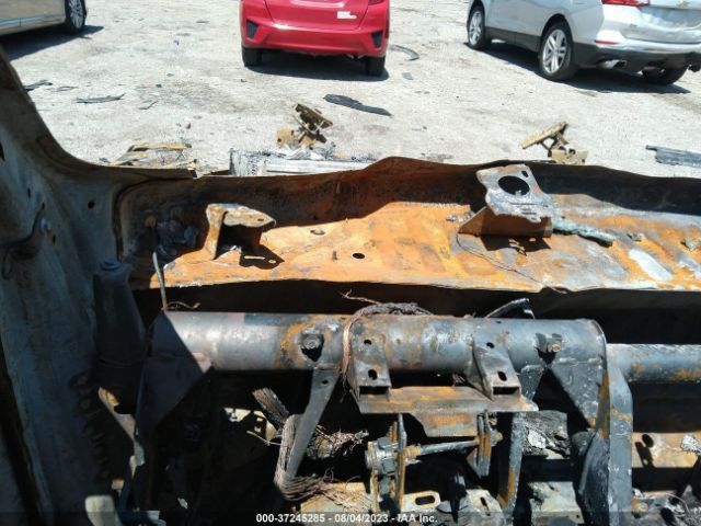 2020 VOLVO XC40 YV4AC2HK3L2176396 Photo 6