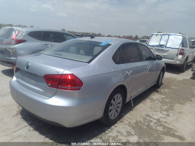 1VWAS7A35EC104616 Volkswagen Passat Wolfsburg Ed
