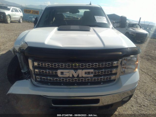 1GT121C86EF135266 GMC Sierra 2500hd Slt