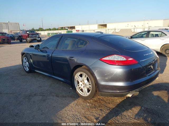 2011 PORSCHE PANAMERA WP0AA2A74BL011268 Photo 2