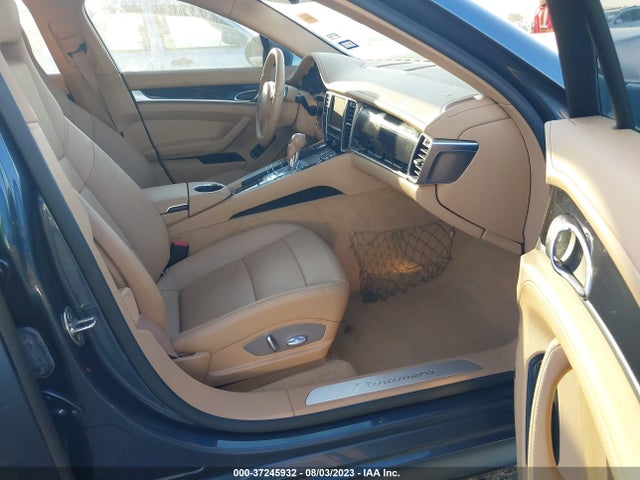 2011 PORSCHE PANAMERA WP0AA2A74BL011268 Photo 4