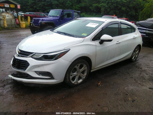 Chevrolet Cruze Premier 2018 3G1BF6SM2JS621415 Image 2