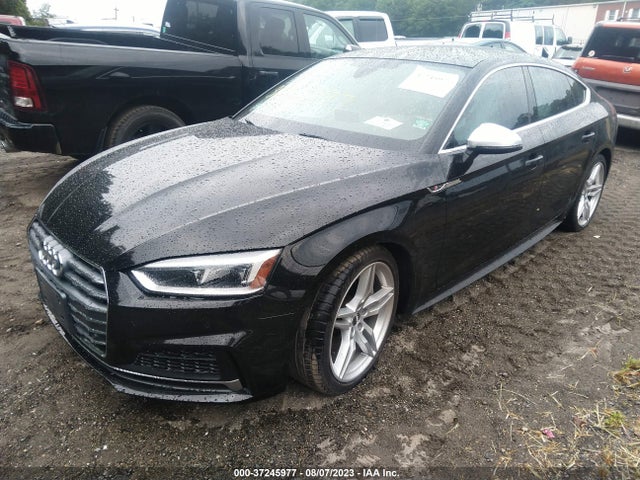 WAUENCF56JA009452 Audi A5 Sportback Premium Plus