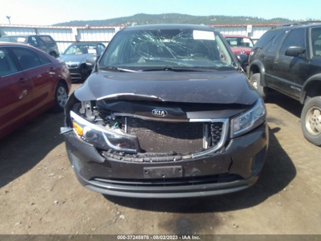 KNDMB5C1XH6320464 KIA SEDONA LX