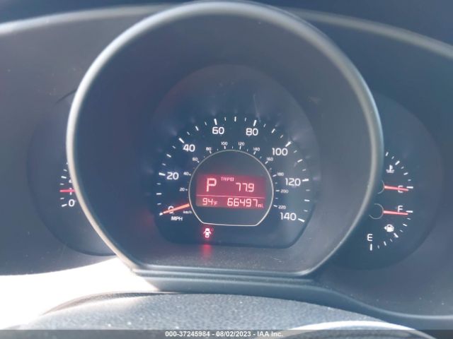 KNDJN2A2XF7804890 KIA Soul Base