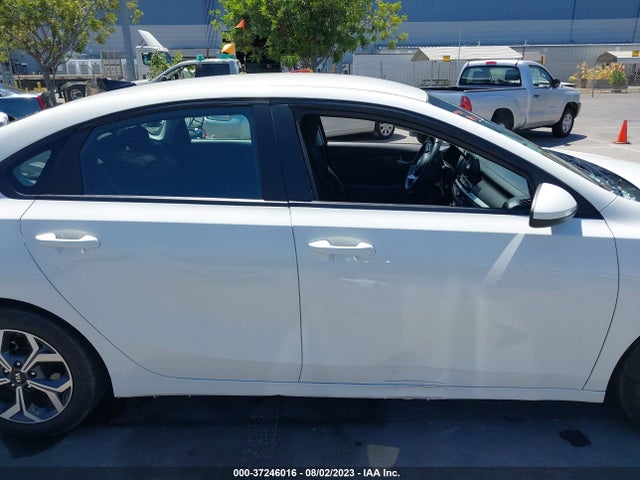 2020 KIA FORTE LXS VIN: 3KPF24AD2LE245813