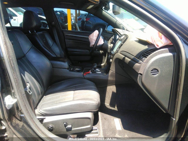 2C3CCABG3EH261019 Chrysler 300 300s