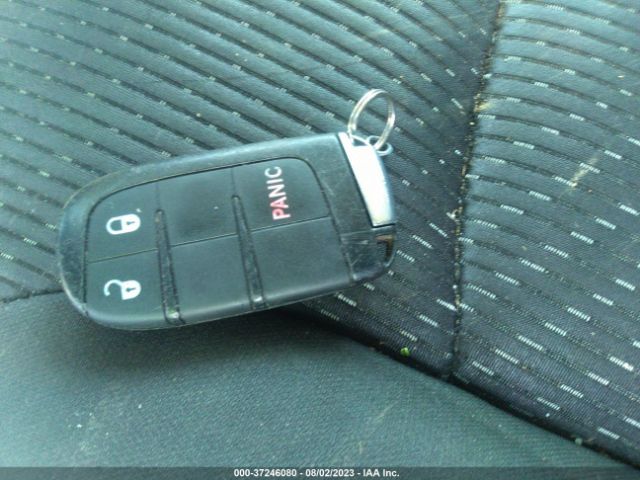 3C4PDCAB7JT383542 Dodge JOURNEY SE