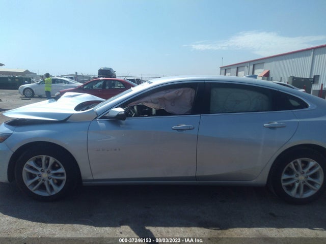 Chevrolet MALIBU LT 2018 1G1ZD5ST9JF190288 Image 14
