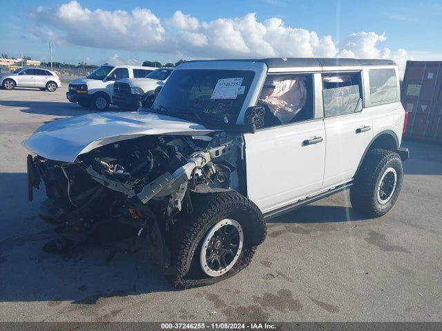 Ford Bronco Black Diamond 2023 1FMEE5DP9PLB44453 Image 2