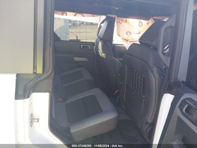 Ford Bronco Black Diamond 2023 1FMEE5DP9PLB44453 Image 8