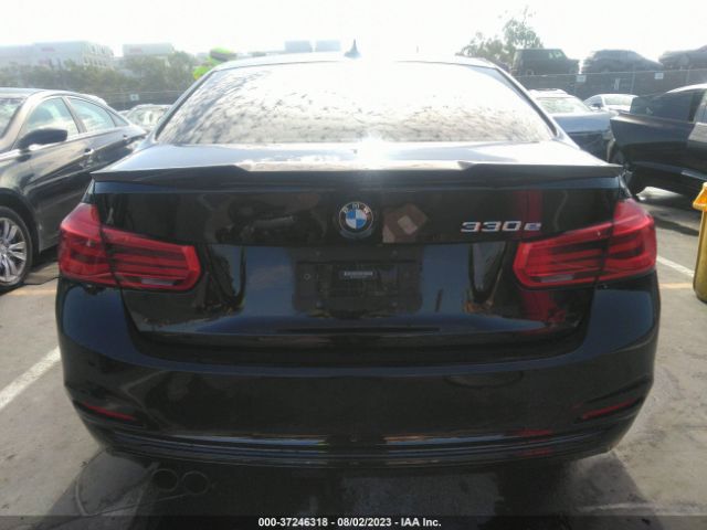 WBA8E1C56JA756779 BMW 3 Series 330e Iperformance