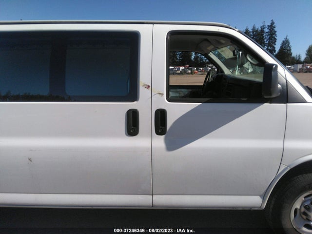 Chevrolet EXPRESS CARGO VAN 2015 1GCWGFCGXF1213929 Image 13