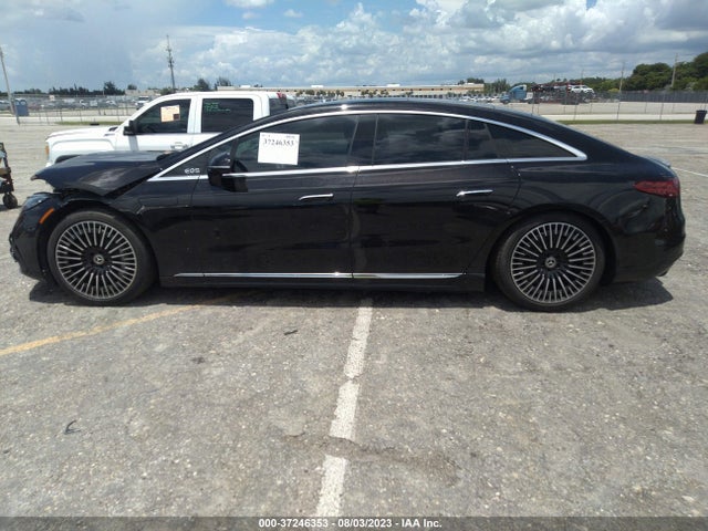 2022 Mercedes-Benz EQS, VIN: W1KCG2DB8NA015059