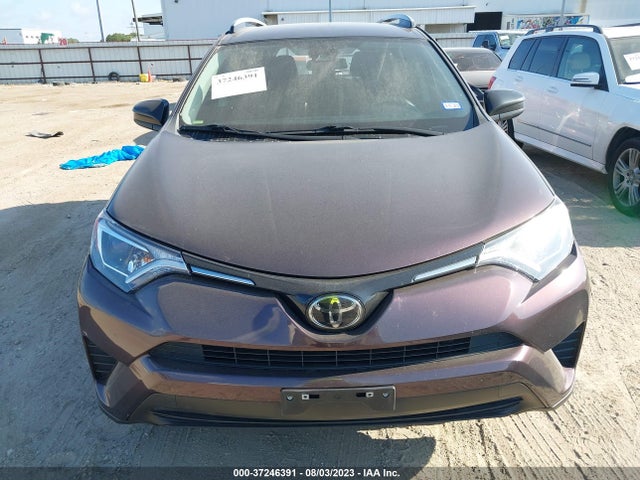 Toyota RAV4 LE 2018 2T3ZFREV0JW505094 Image 12