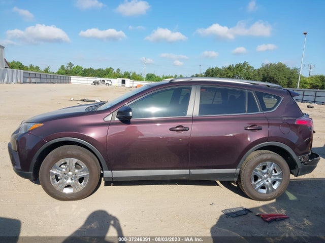 Toyota RAV4 LE 2018 2T3ZFREV0JW505094 Image 14