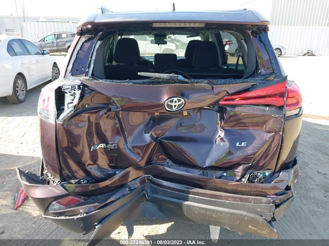 Toyota RAV4 LE 2018 2T3ZFREV0JW505094 Image 6
