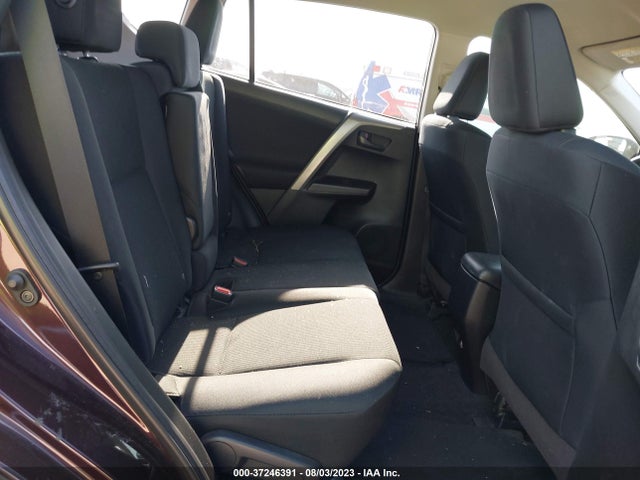 Toyota RAV4 LE 2018 2T3ZFREV0JW505094 Image 8