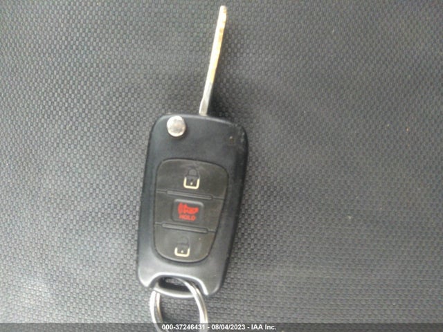 2011 KIA SOUL VIN: KNDJT2A25B7308413