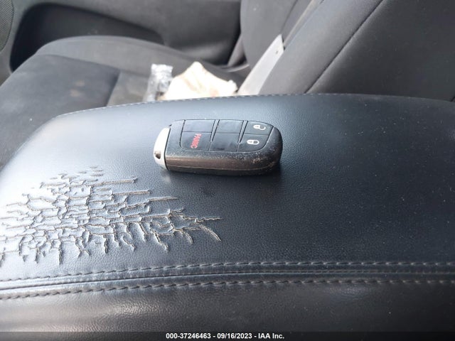 1C4RJEAG5EC157025 Jeep Grand Cherokee Laredo