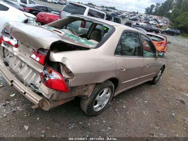 2000 HONDA ACCORD SDN EX VIN: 1HGCG5659YA145313