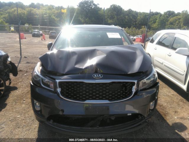 KNDMC5C16G6140619 KIA SEDONA EX