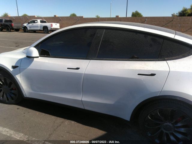 7SAYGDEF3NF397332 Tesla Model Y Performance