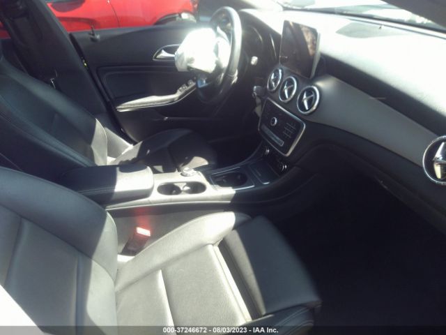 WDDSJ4EB8KN721377 Mercedes-Benz Cla Cla 250
