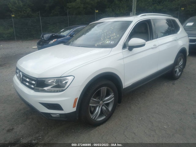 3VV2B7AX5LM095729 Volkswagen Tiguan Se/sel/se R-line Black